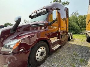 FOR-SALE-–-2020-Freightliner-Cascadia-3